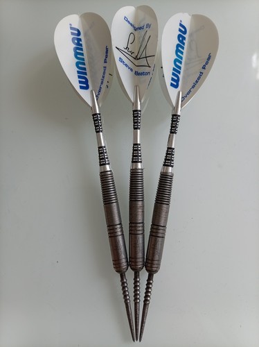 Rare steve beaton darts - rare,
