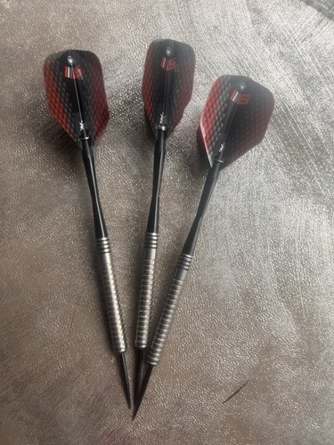 Winmau navigator darts set - darts,