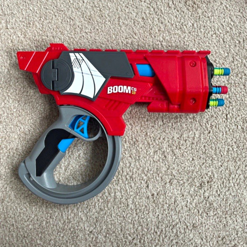 Boomco plastic gun blaster - gun,