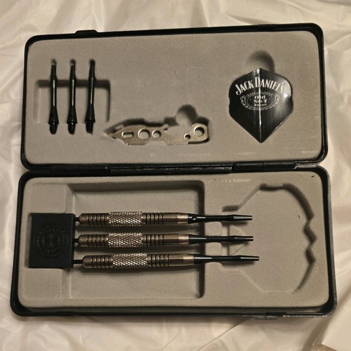 Jack daniel darts - 3,